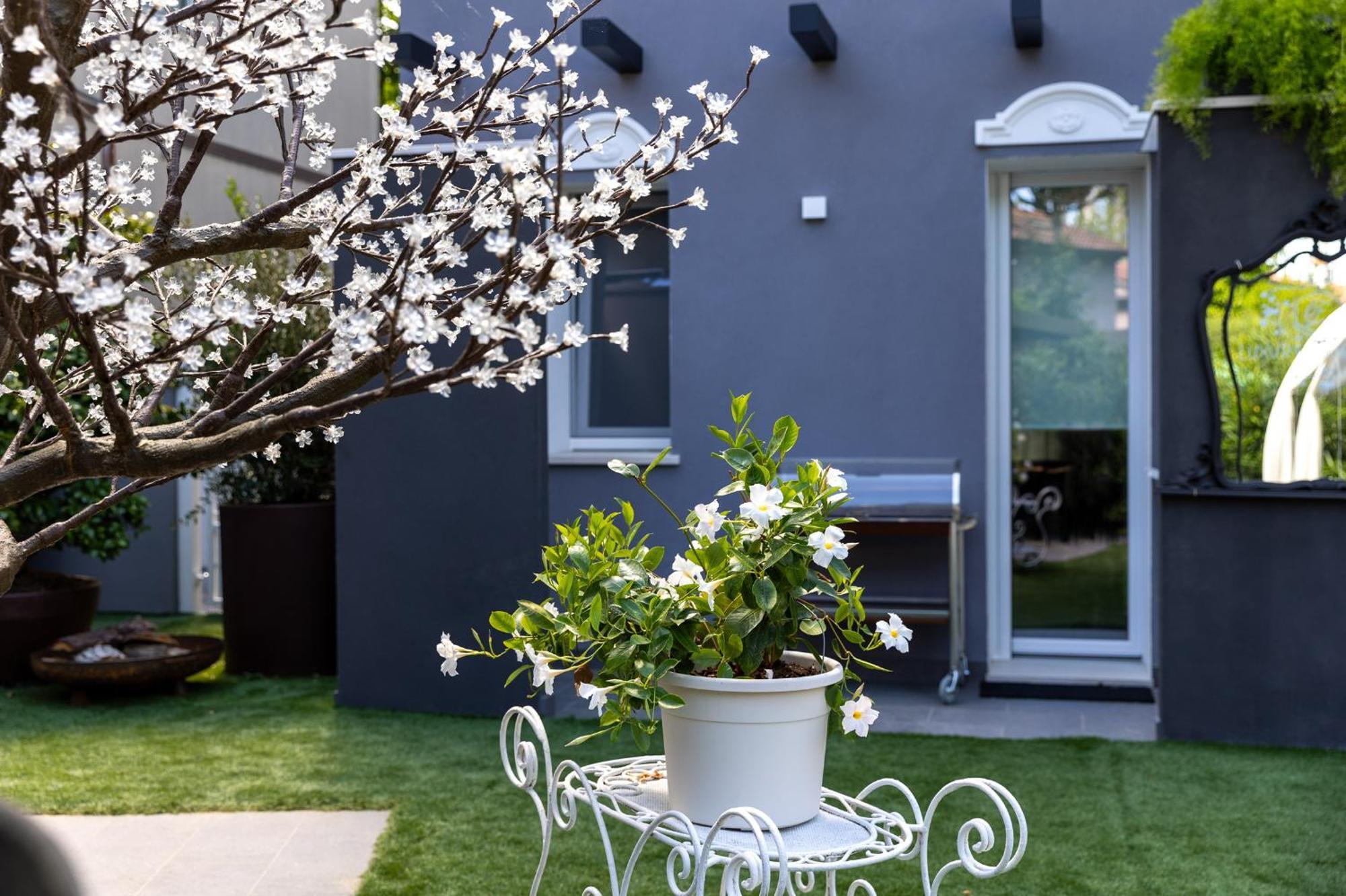 Villa Monti Suites&Aparts Cesenatico Kültér fotó